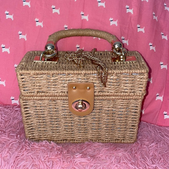 Handbags - Tan Crochet Bag
